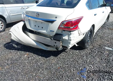 2013 Nissan Altima 2.5 S from USA, damaged, VIN 1N4AL3AP5DC226456